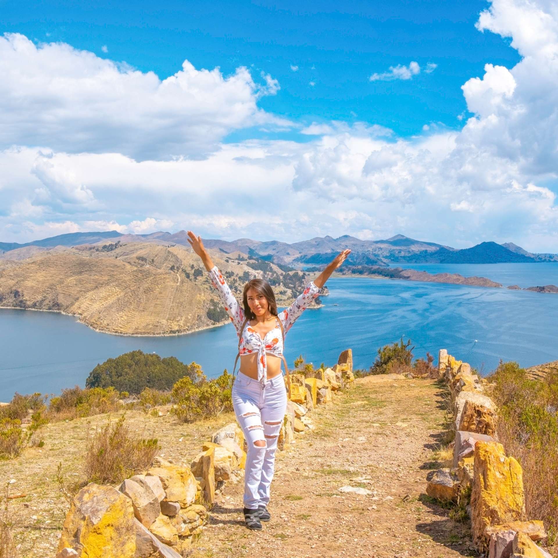 Top 7 Bolivia Solo Trips and Single Traveler Tours 2025/2026