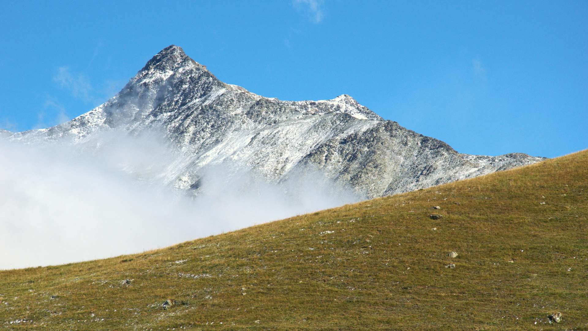 Akhasheni Tours and Trips