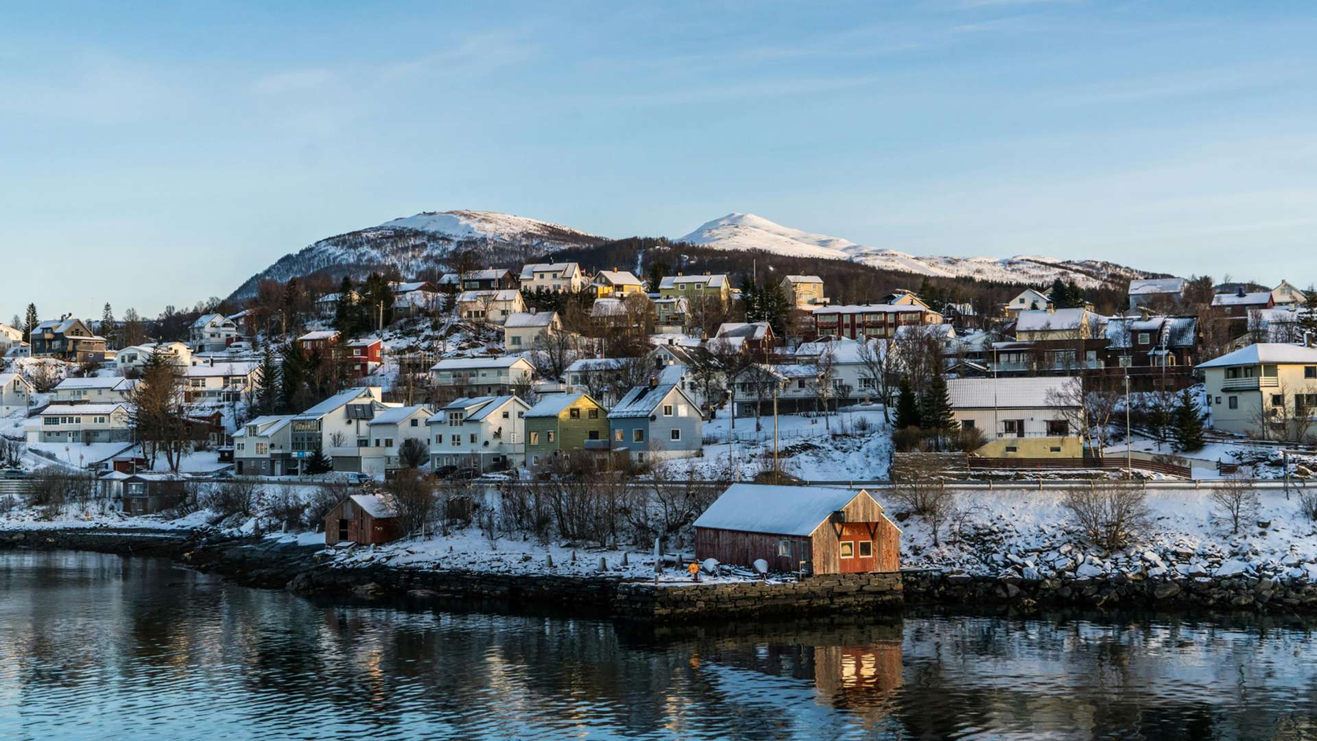 Alesund Tours and Trips