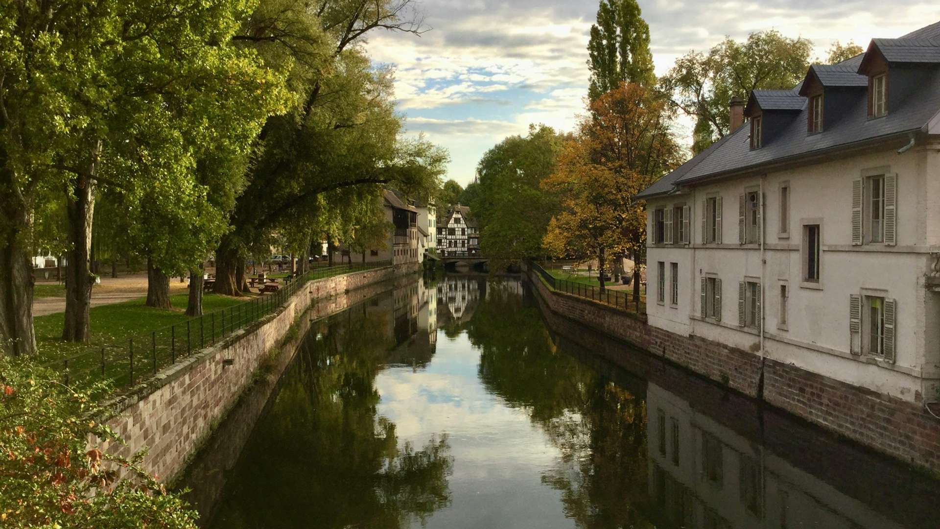 Beaune Tours and Trips