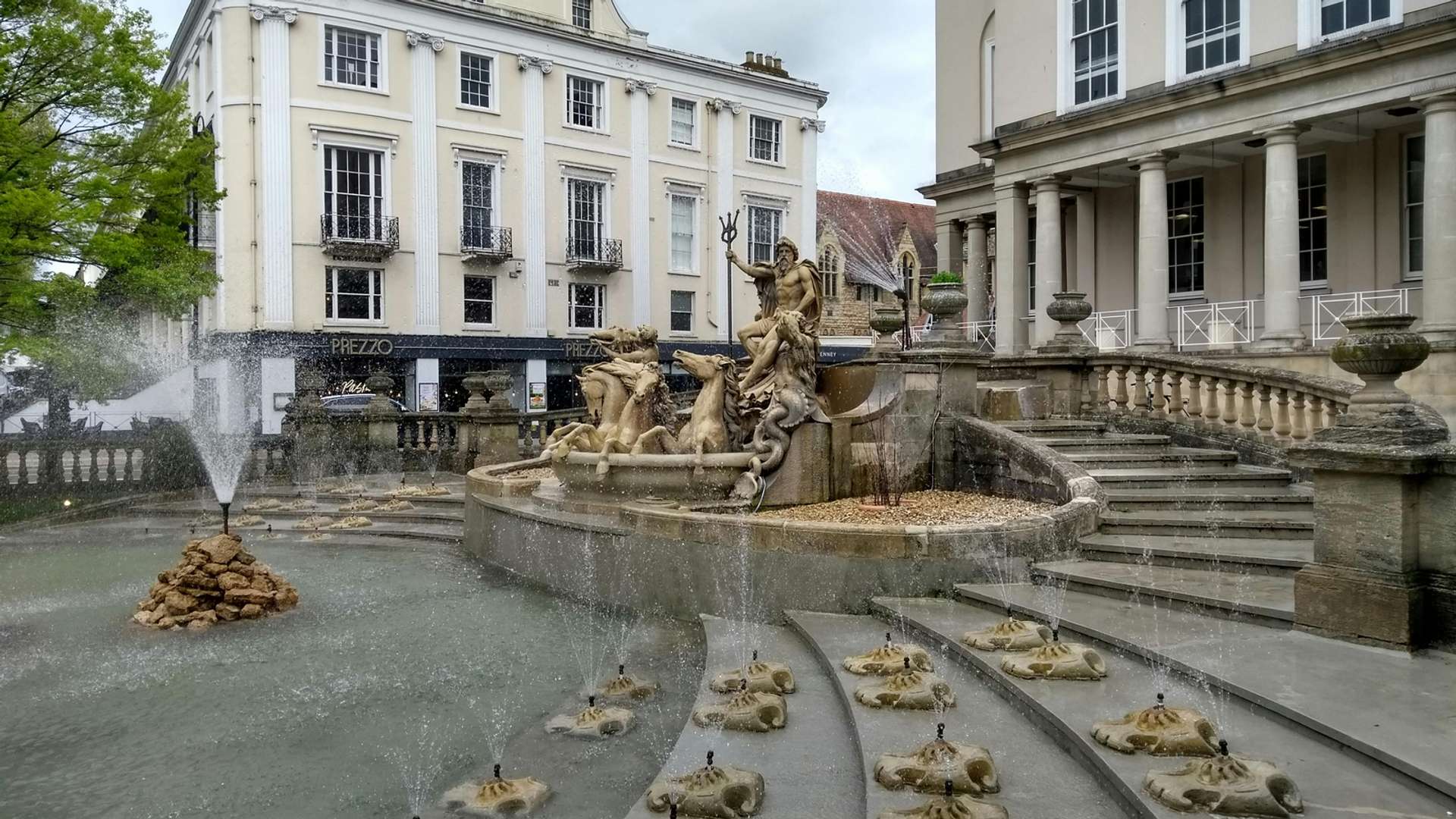 Cheltenham Tours and Trips