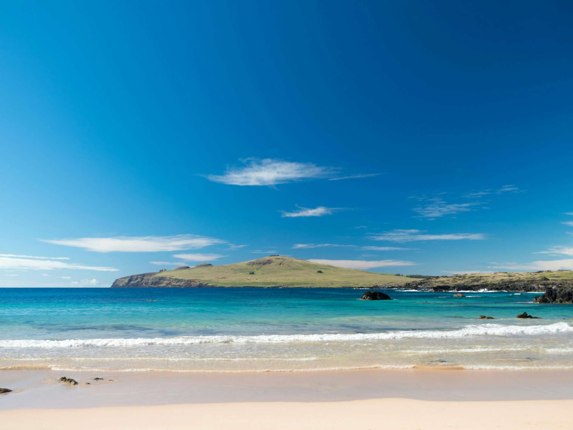 10 Best Tours and Trips in Easter Island in 2025/2026 - Compare Prices