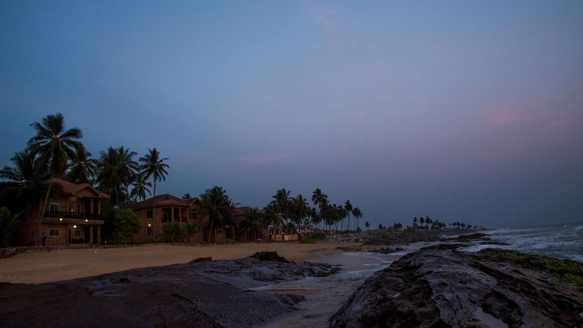 Elmina Tours and Trips