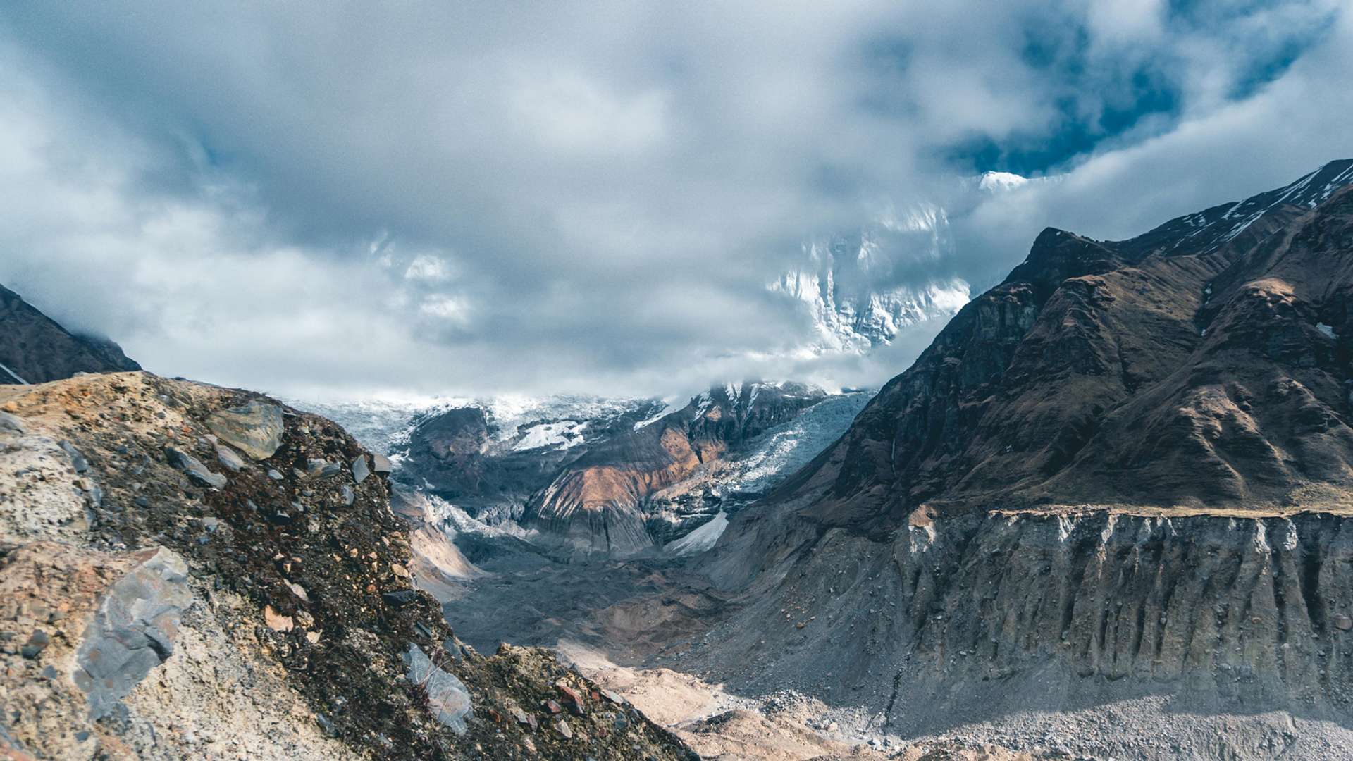 Everest Base Camp - 3 Passes trek Tours in September 2026