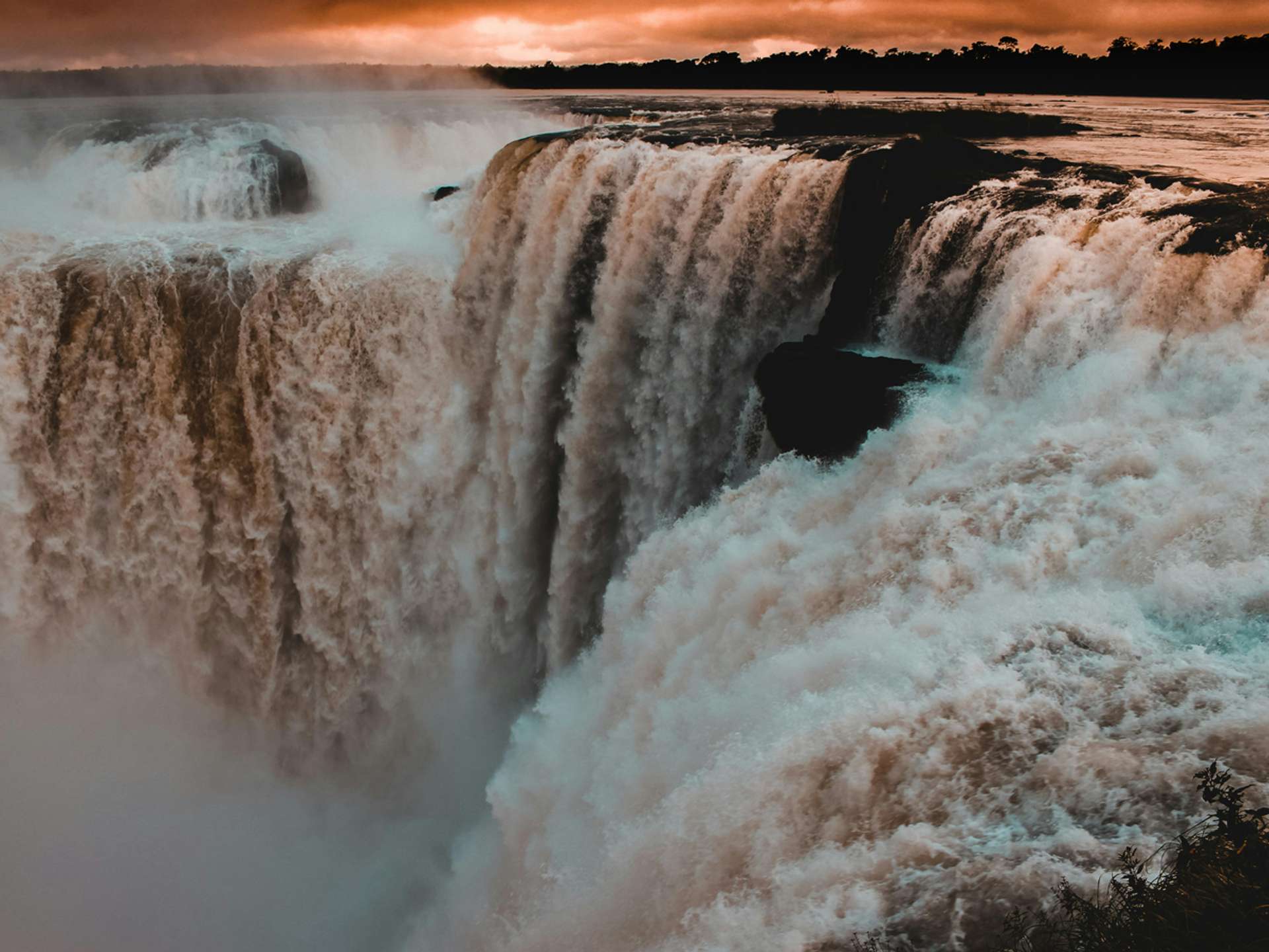 Foz Do Iguacu Waterfalls Trips in 2025/2026
