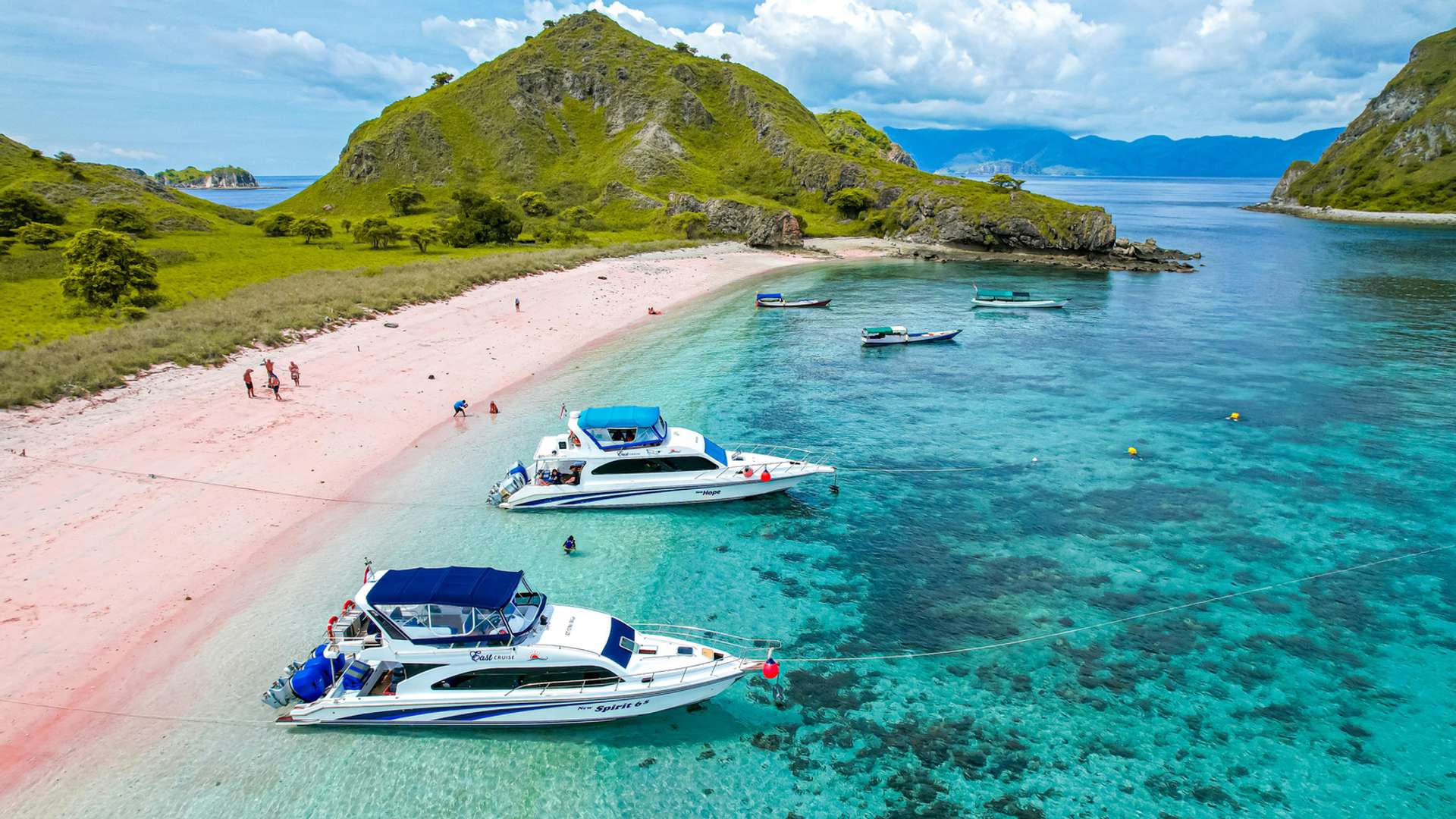 Labuan Bajo Tours and Trips