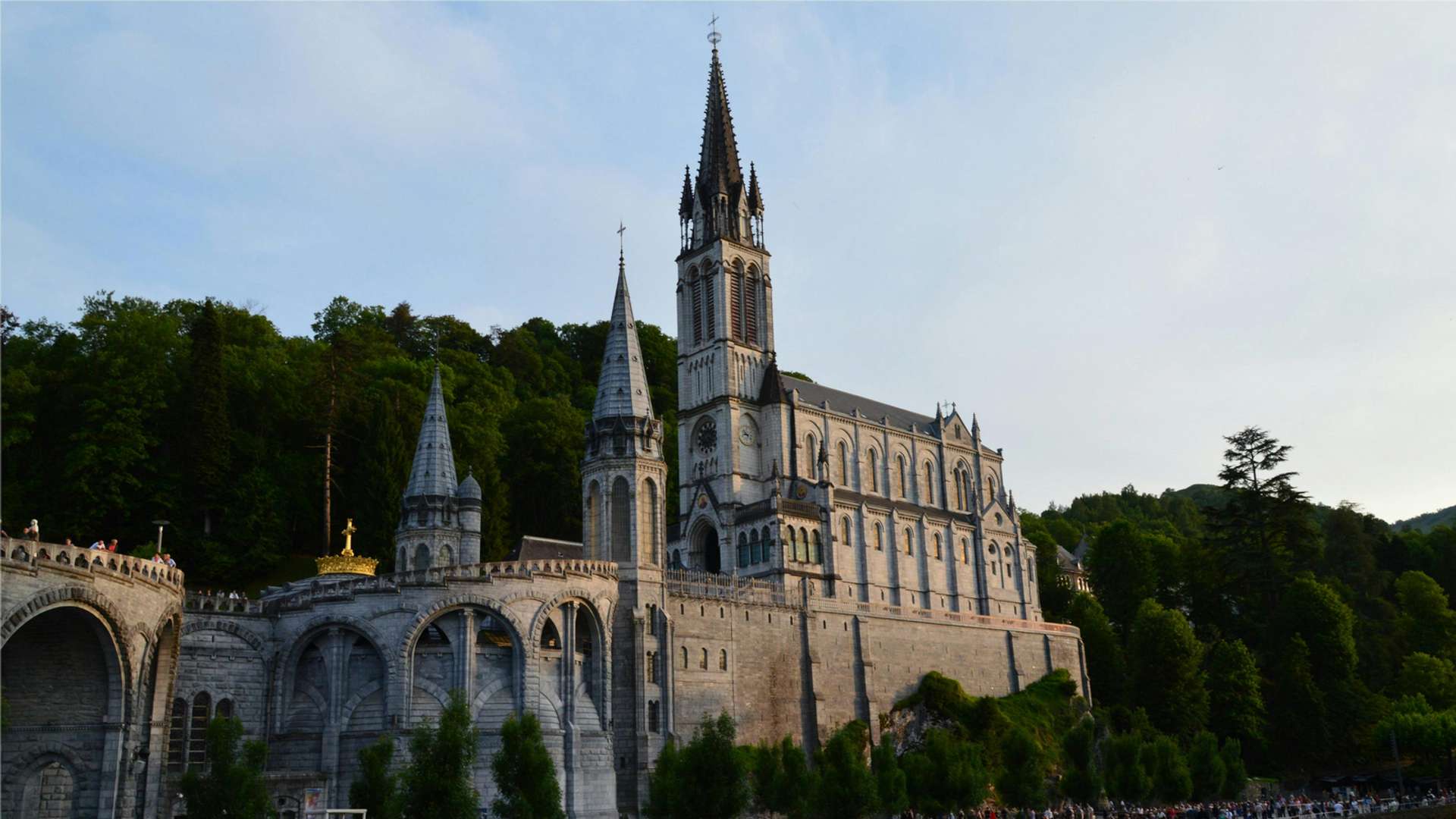 Lourdes Tours and Trips