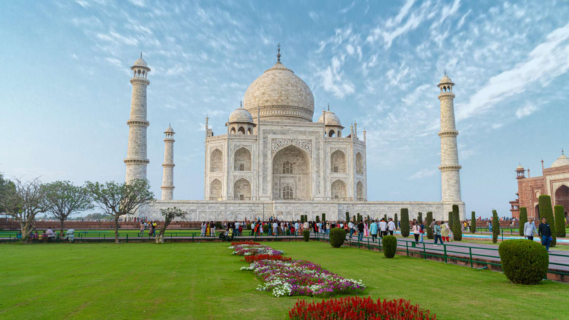 Taj Mahal Tours and Trips