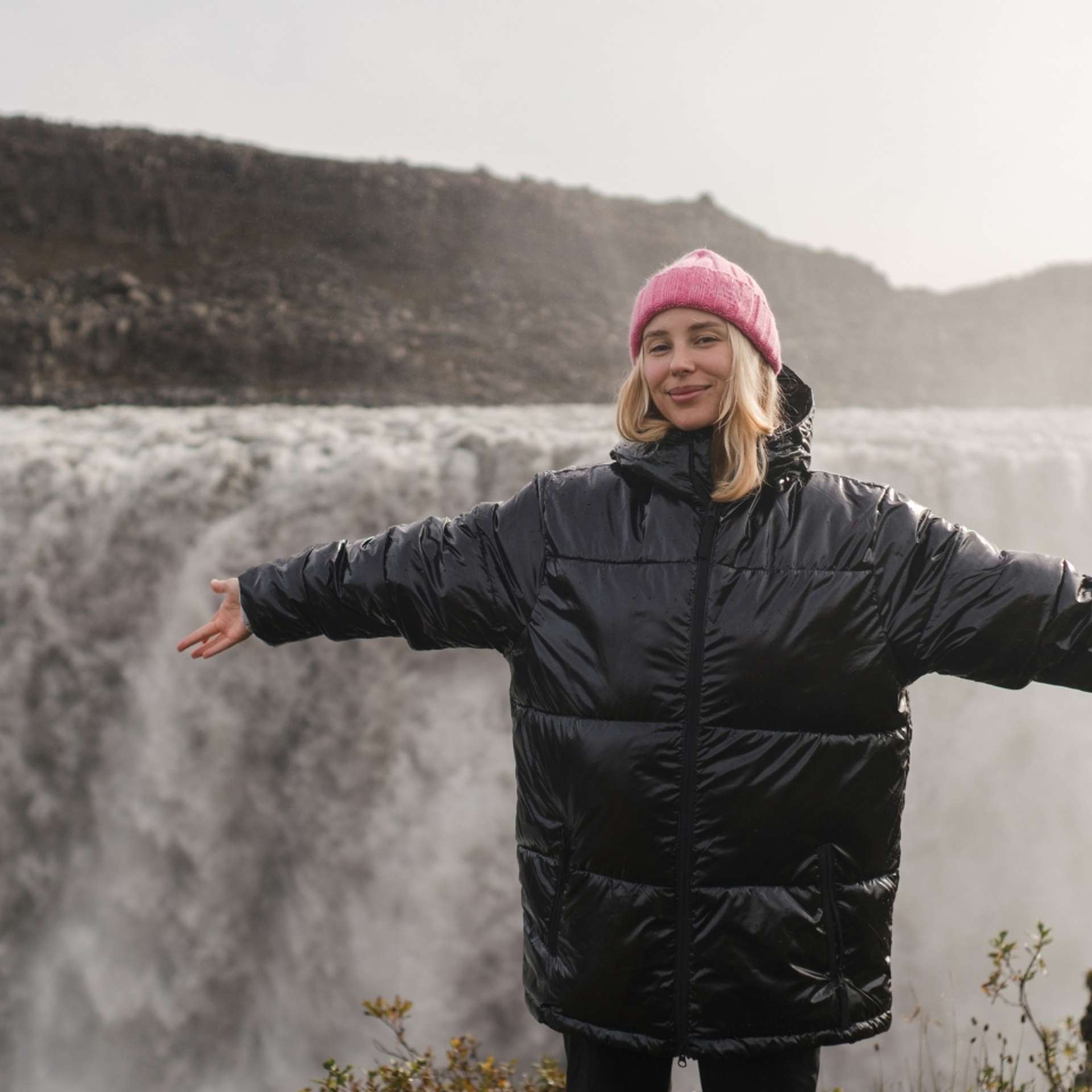 Top 10 Iceland Solo Trips and Single Traveler Tours 2025/2026
