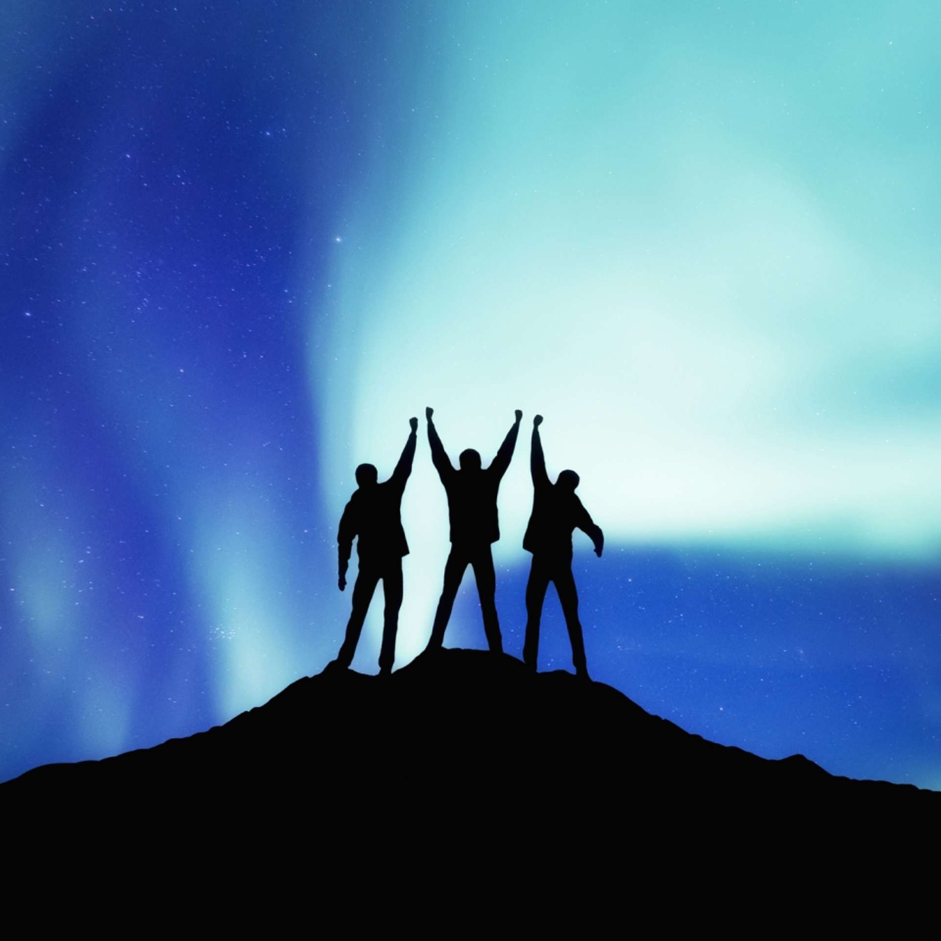 10 BEST Iceland Tours and Trips for Young Adults