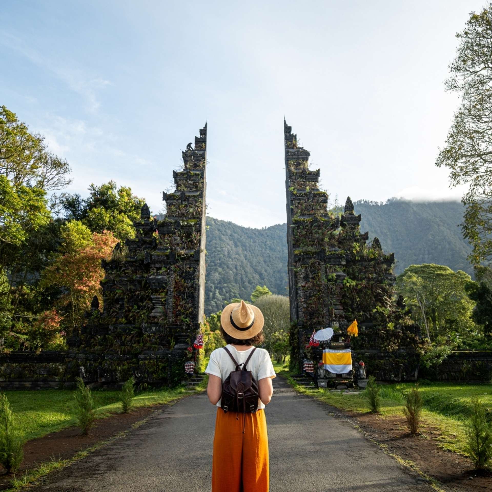 Top 10 Indonesia Solo Trips and Single Traveler Tours 2025/2026