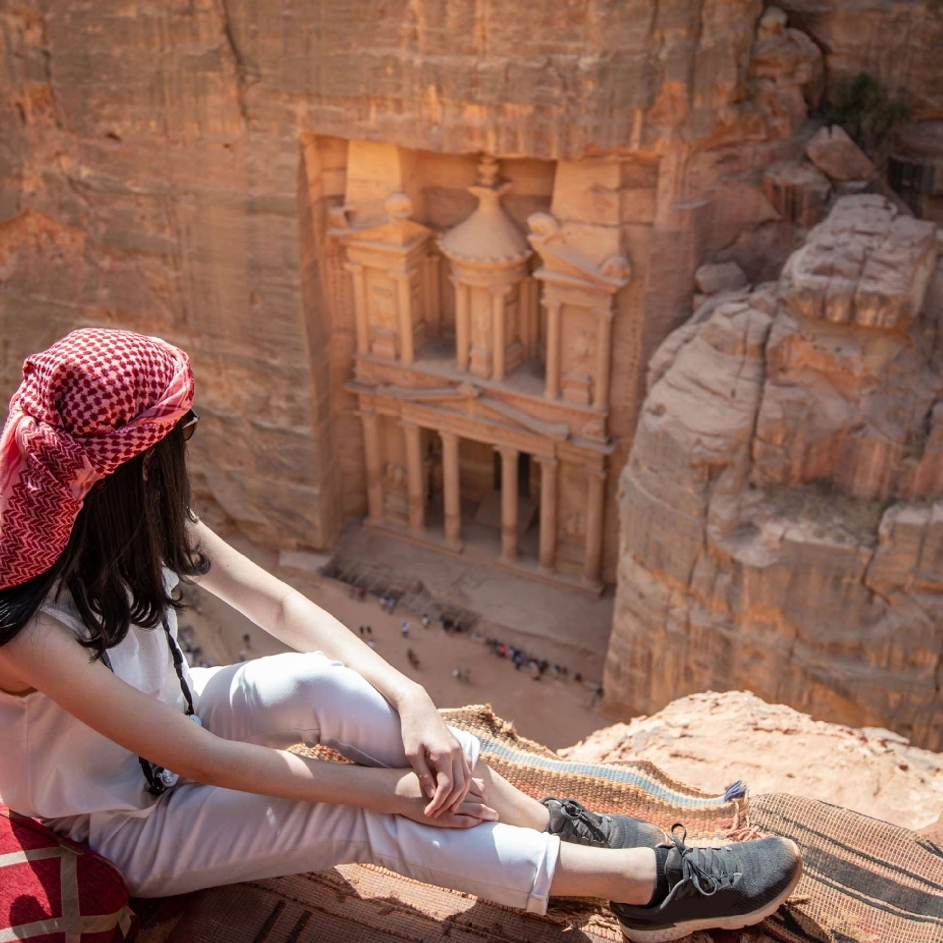 Top 10 Jordan Solo Trips and Single Traveler Tours 2025/2026