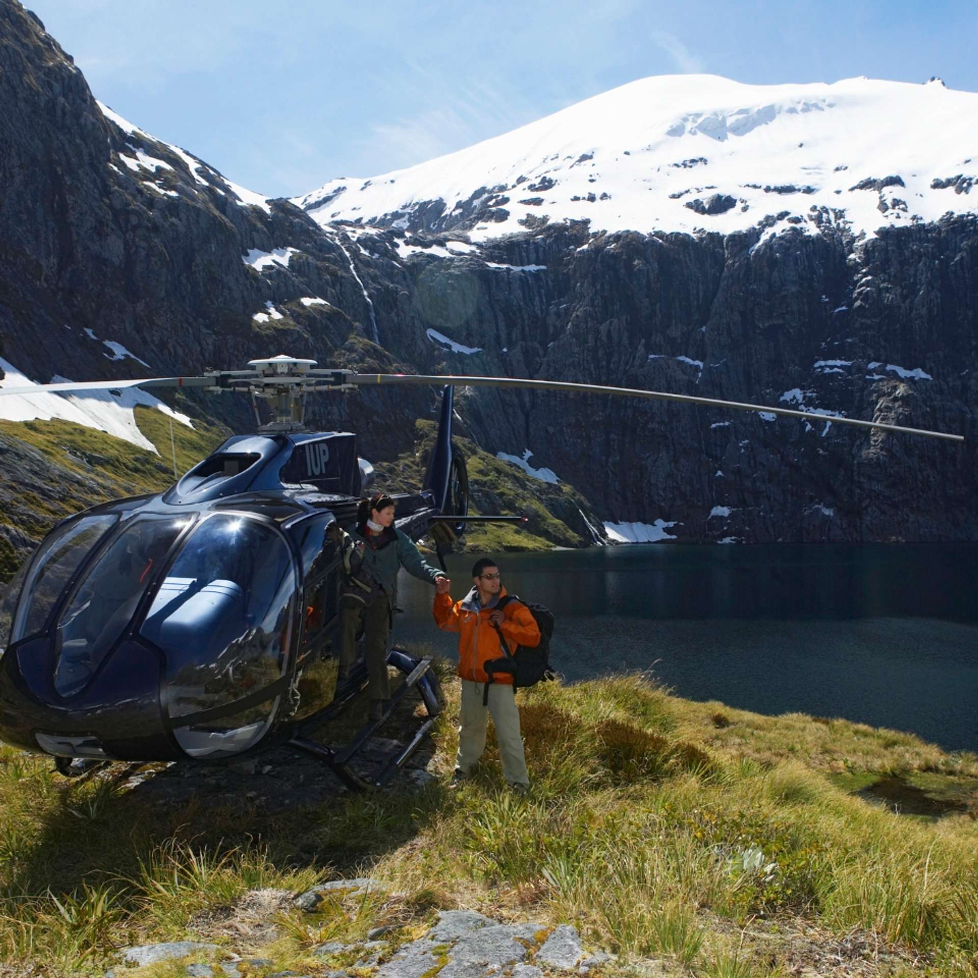 BEST LUXURY Tours & Trip Packages to New Zealand in 2026/2027