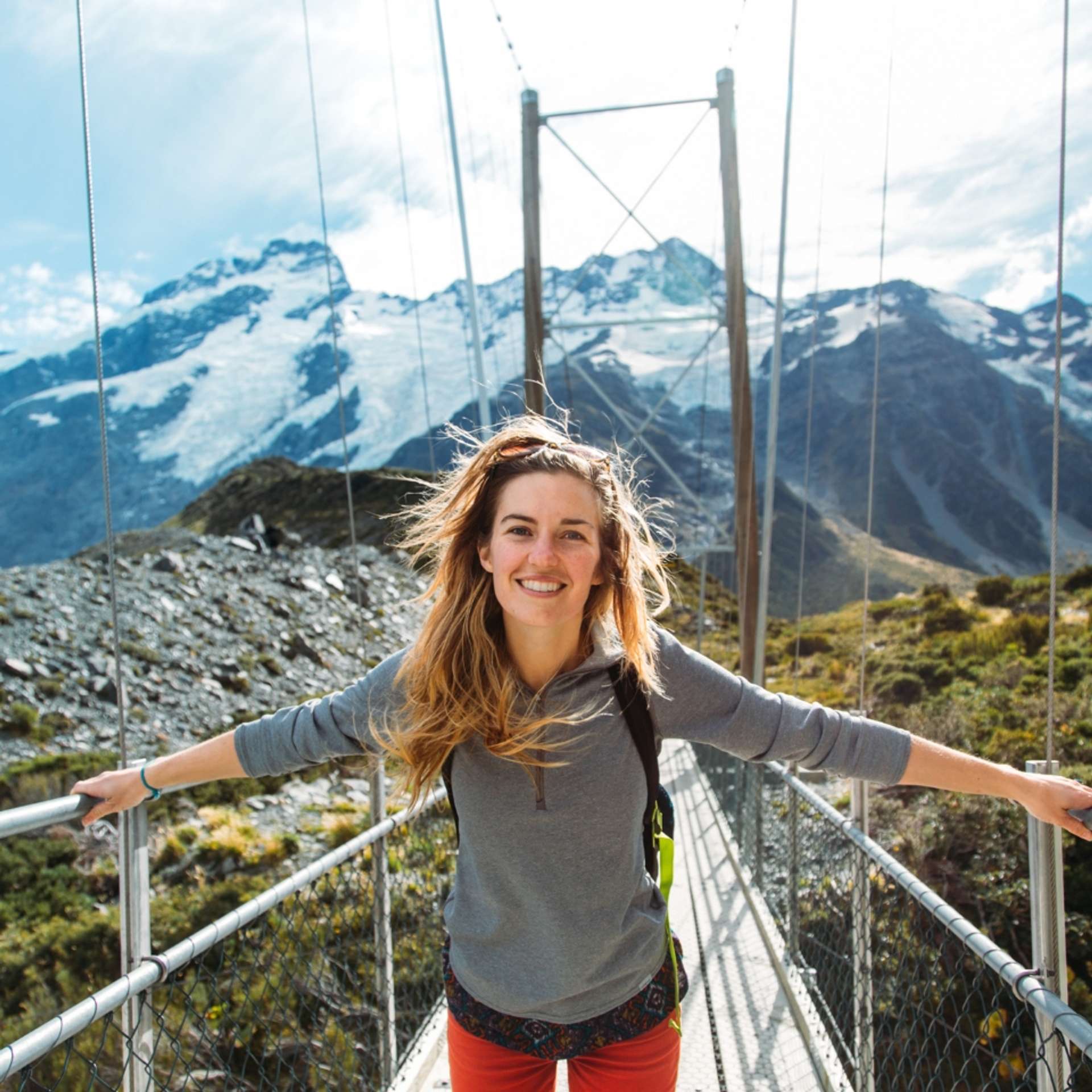 Top 10 New Zealand Solo Trips and Single Traveler Tours 2025/2026
