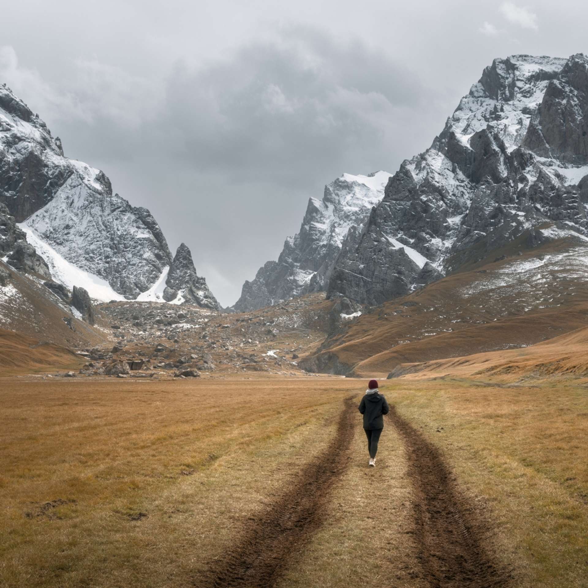 10 BEST Central Asia Solo Trips and Holiday Packages 2025/2026