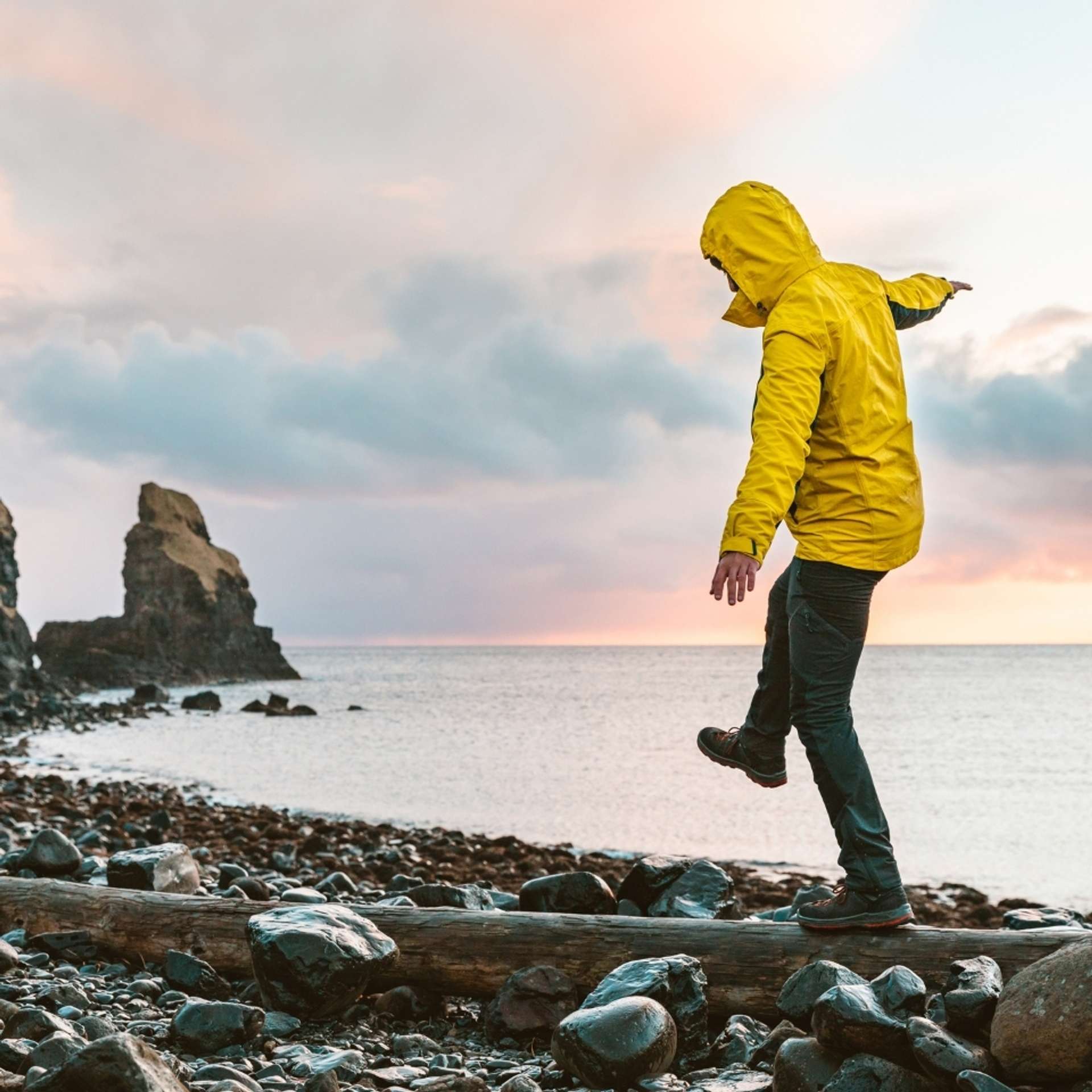 Top 10 Scotland Solo Trips and Single Traveler Tours 2025/2026