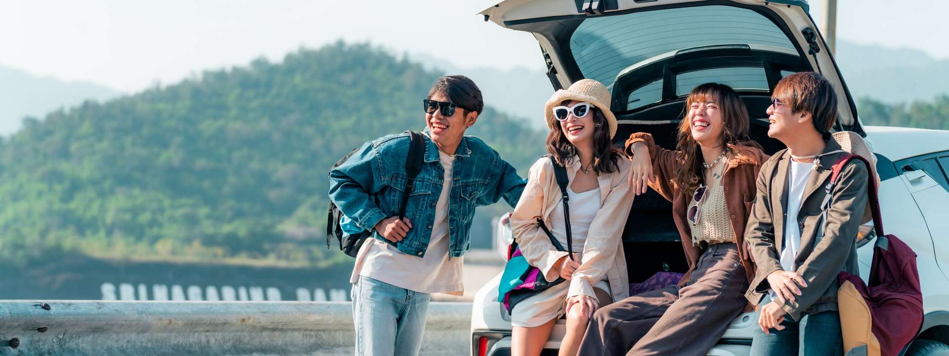 Thailand Tours and Trips for Young Adults