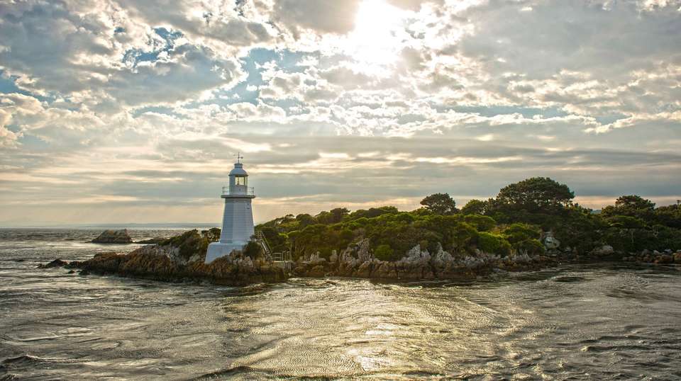 Tassie's Parks and Nature - Aat Kings - Australia - Image 3