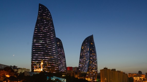 Image 4 of 8