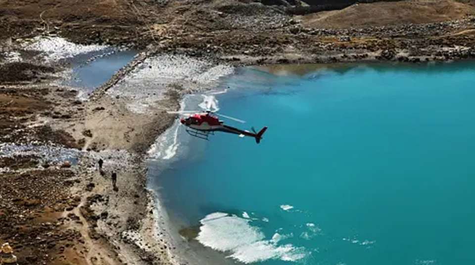 Scenic 1-hour Mountain Flight - Alpine Club Of Himalaya - Nepal - Image 3