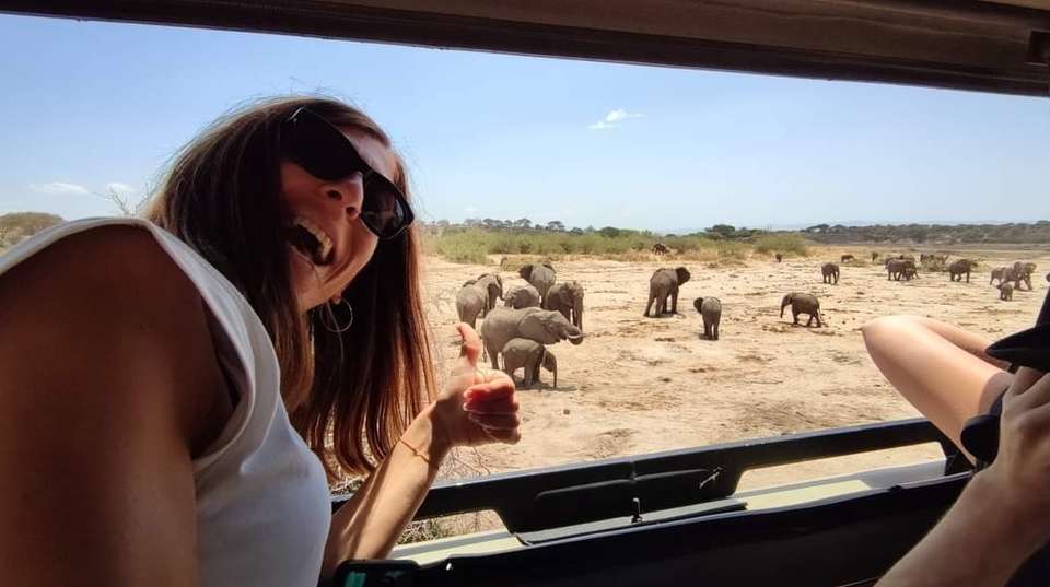 3-Day Zanzibar to Serengeti & Ngorongoro by Plane - undefined - Image 4
