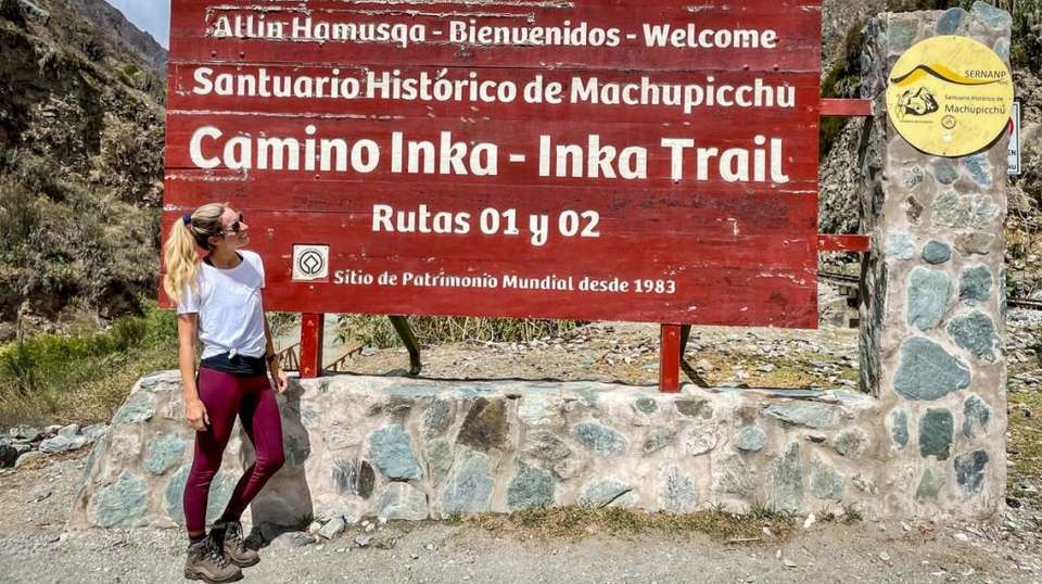 Sacred Valley Tour & Short Inca Trail 3 Days - Andean Path Travel - Peru - Image 1