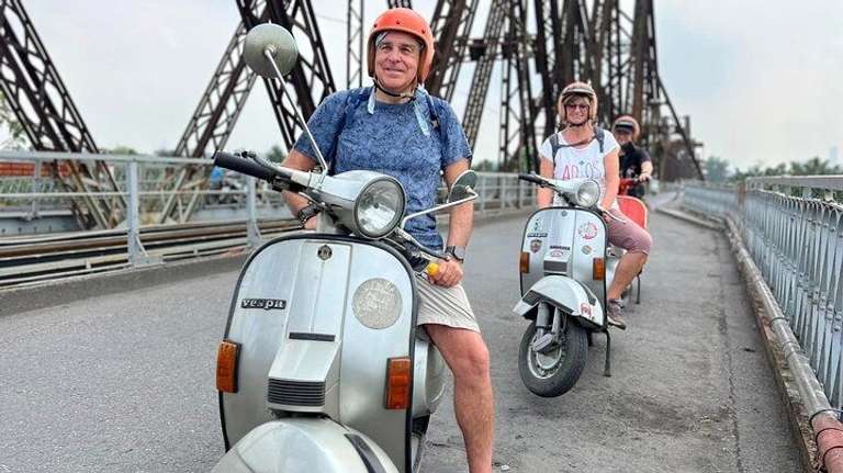4 Days Explore Hanoi with Vespa Tour trip - alternative tour available