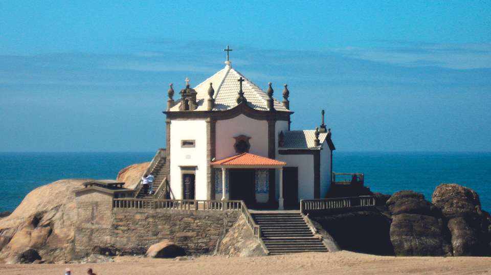 Porto to Lisbon self guided bike tour - Authentic Trails - Portugal - Image 3