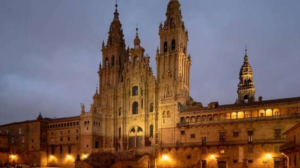 Seafood and Paradores Bike Tour - Wine & Food Lovers - Authentic Trails - Portugal - Image 2
