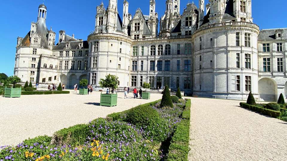 D-Day, Mont-Saint Michel and Loire Castle Tour - undefined - Image 8