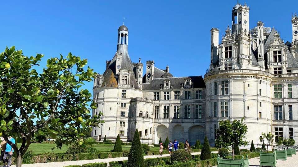 2-Day 6 Loire Valley Castles Small Group Trip - undefined - Image 15