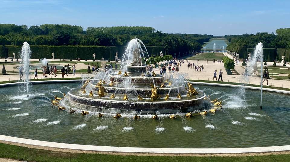 Giverny, Versailles and Trianon Small Group Tour - undefined - Image 11