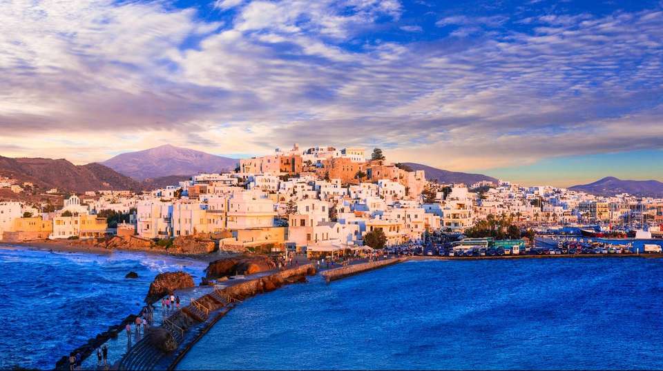 Discover Athens, Naxos and Santorini - Click Tours - Greece - Image 2