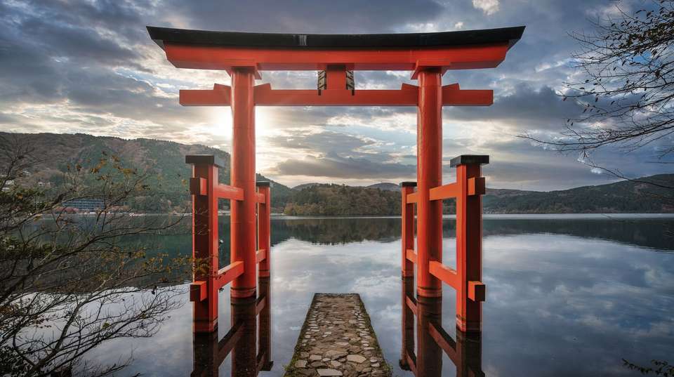 Japan Winter Wonder - Contiki - Japan - Image 1
