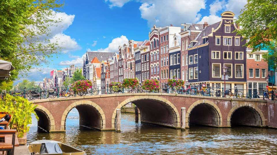 European Discovery - Contiki - England