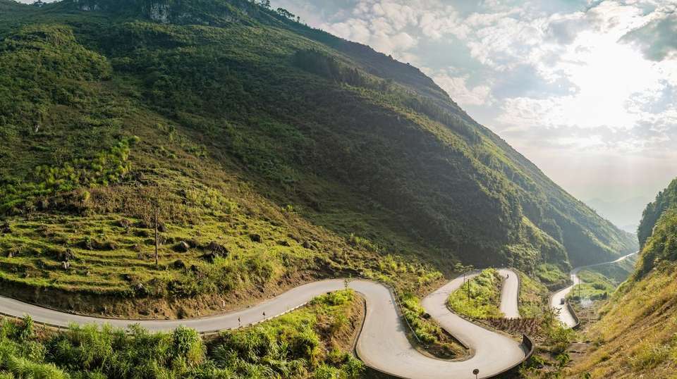 Ha Giang Loop in Northern Vietnam - Contiki - Vietnam - Image 1