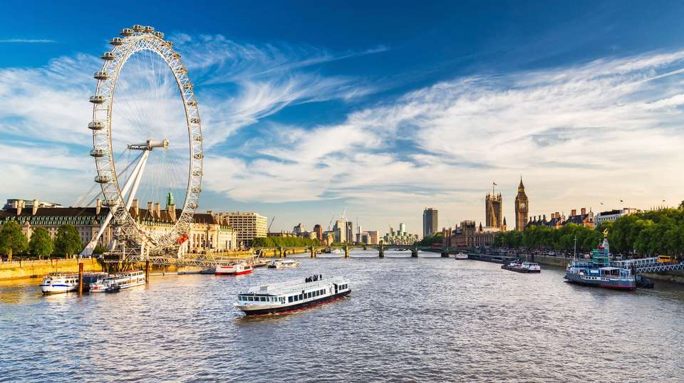 London to Budapest by Train - Contiki - England - Image 2