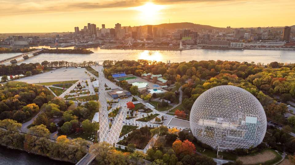 Eastern Canada Adventure - Contiki - Canada - Image 4