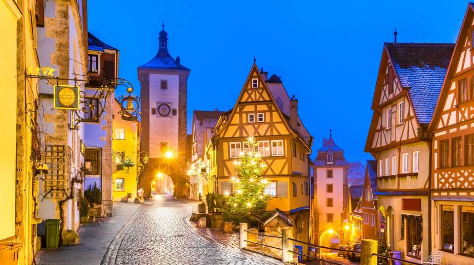 German Christmas Markets - Contiki - Germany - Image 2