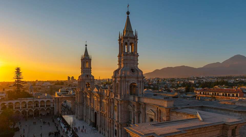 Ultimate South America - Contiki - Peru - Image 1