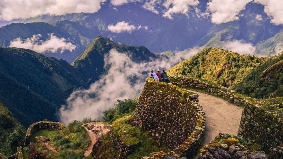Ultimate Inca Trail - Contiki - Peru - Image 4