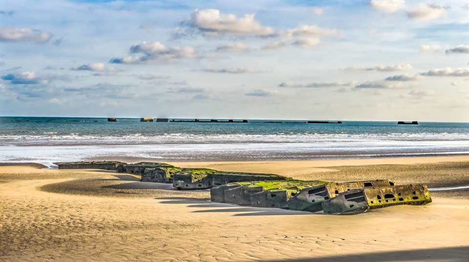 France in a Week - Contiki - France