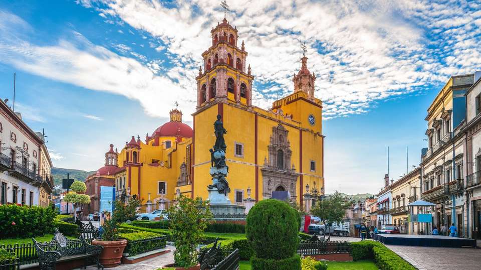 Mexican Fiesta - Contiki - Mexico