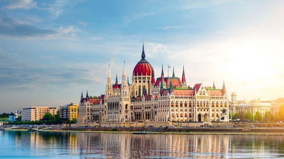Best of Balkans - Contiki - Hungary