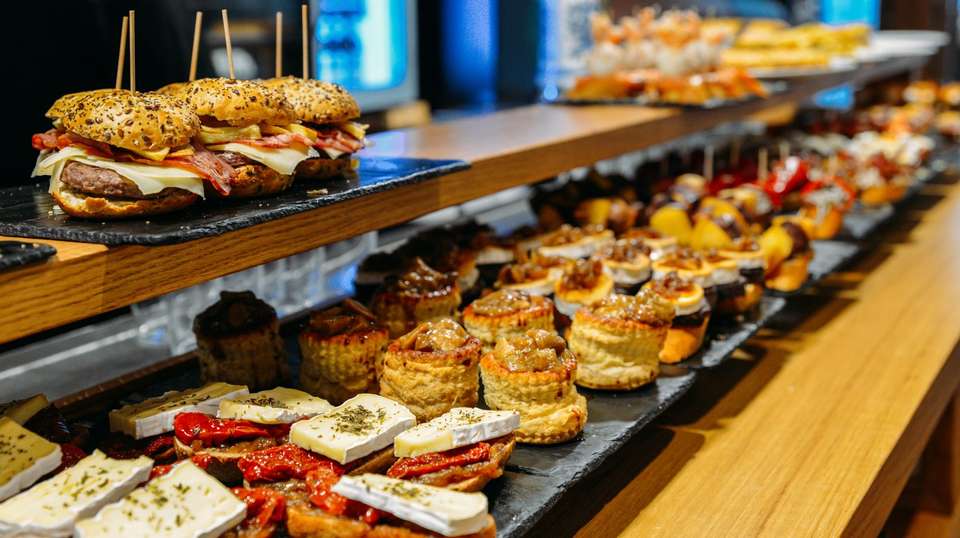 Best of Spain and Portugal - Contiki - Spain