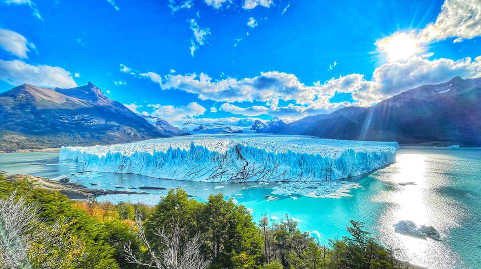 Patagonia Trail - Contiki - Chile - Image 1