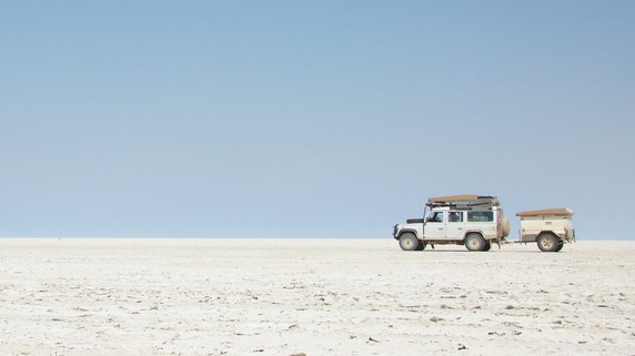 Image 4 of 6