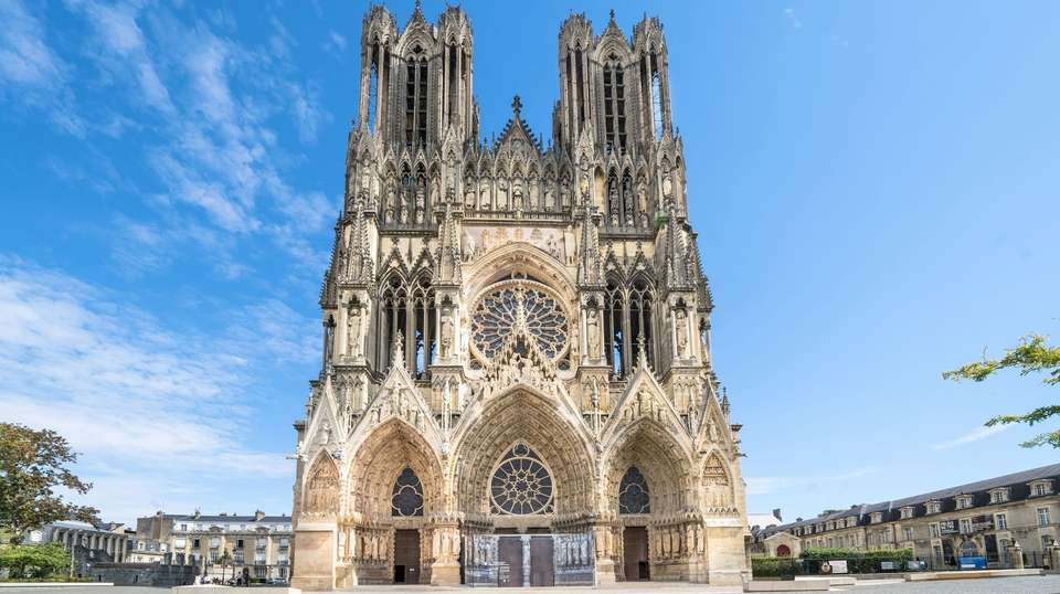 France in a Week - Contiki - France