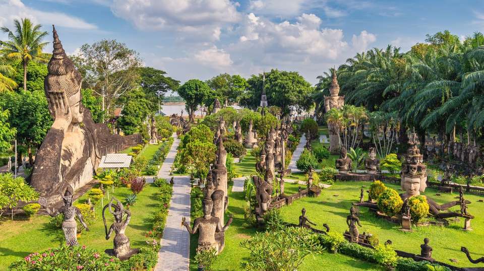 Cambodia & Laos Uncovered - Contiki - Laos - Image 4