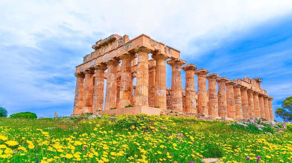 Real Sicily - Contiki - Italy - Image 2